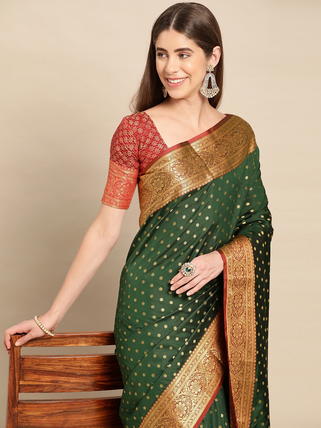 

MS RETAIL Woven Design Zari Silk Blend Banarasi Saree, Green