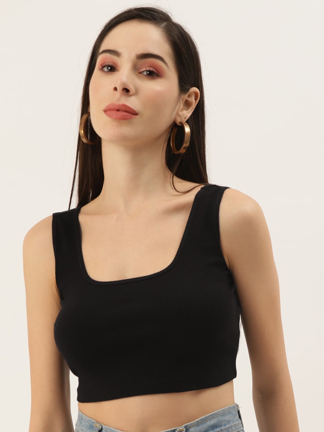 

DIVA WALK EXCLUSIVE Scoop Neck Crop Top, Black