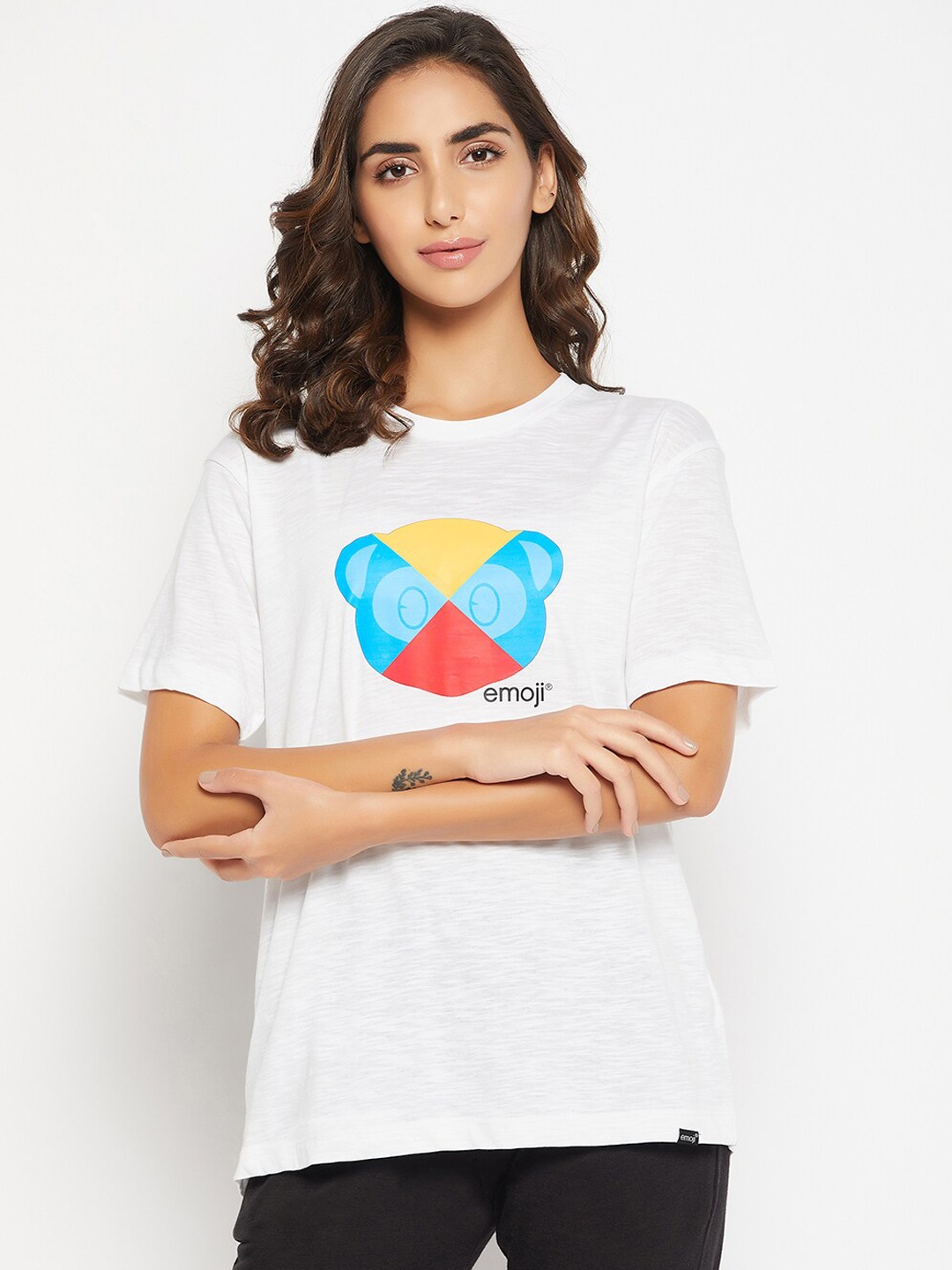 

Clovia Emoji Printed Pure Cotton Lounge T-Shirt, White