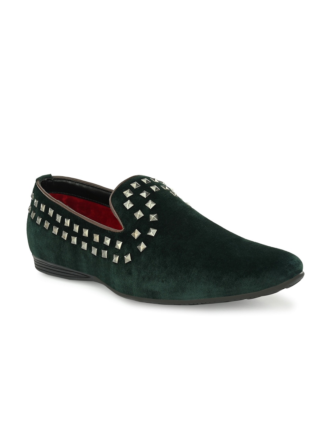 

San Frissco Men Embellished Velvet Lightweight Loafers, Green