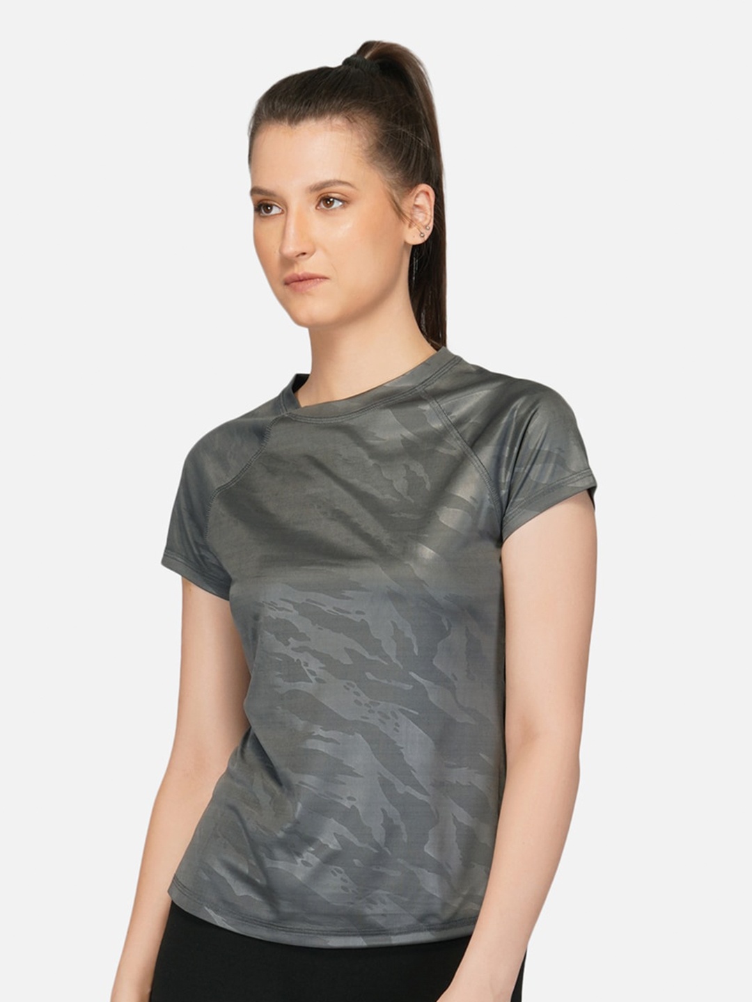 

IMPERATIVE Abstract Printed Raglan sleeves T-shirt, Grey