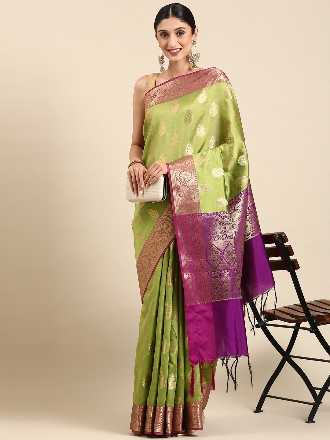 

swatika Ethnic Motifs Zari Silk Blend Banarasi Saree, Green