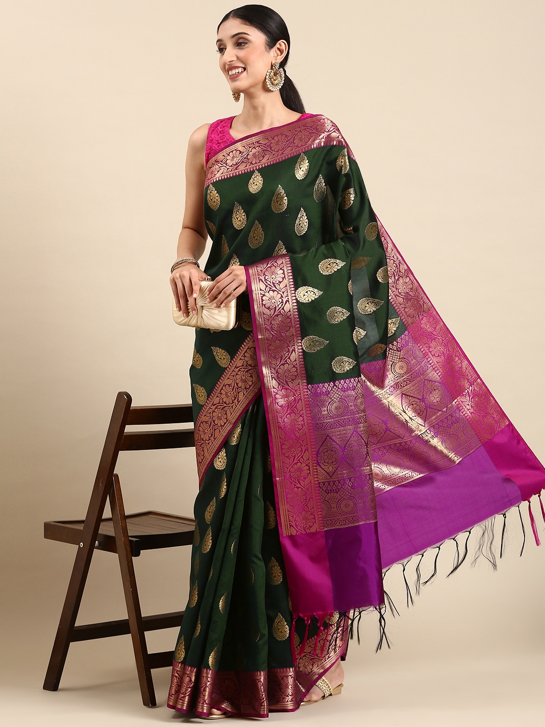 

swatika Ethnic Motifs Zari Silk Blend Banarasi Saree, Green