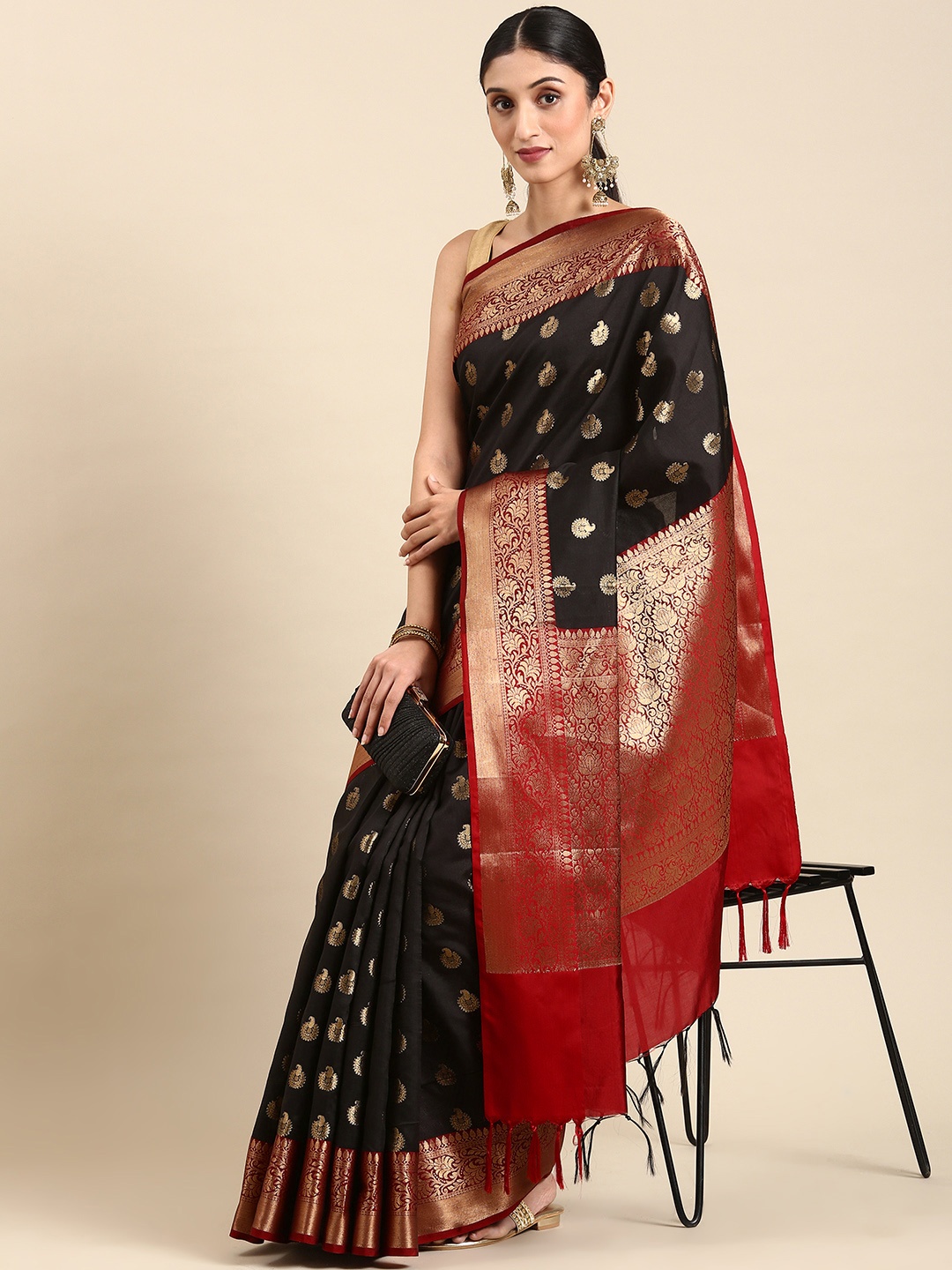 

swatika Ethnic Motifs Zari Silk Blend Banarasi Saree, Black