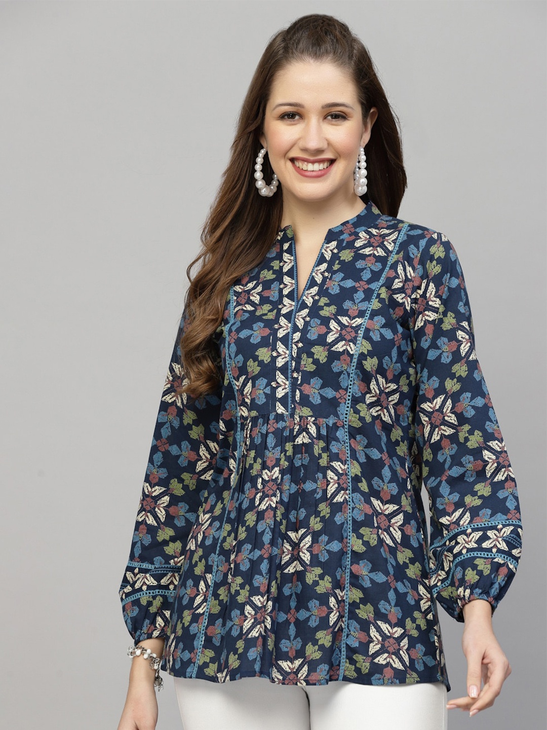 

QOMN Navy Floral Print Mandarin Collar Pure Cotton Top, Navy blue