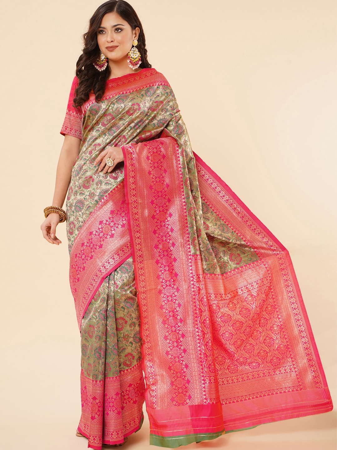 

Wuxi Floral Woven Design Zari Pure Silk Banarasi Saree, Green