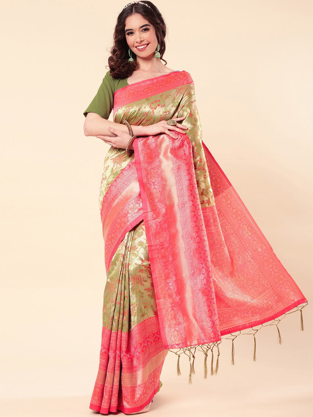 

Wuxi Floral Woven Design Zari Pure Silk Banarasi Saree, Olive