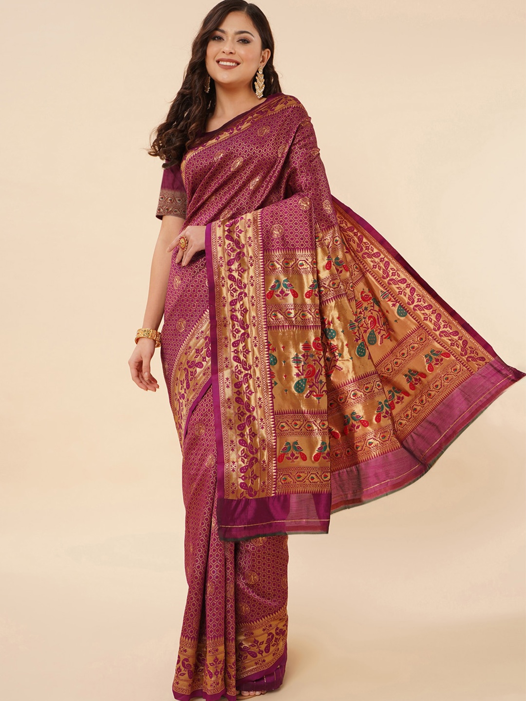 

Wuxi Ethnic Motif Woven Design Zari Pure Silk Paithani Saree, Magenta