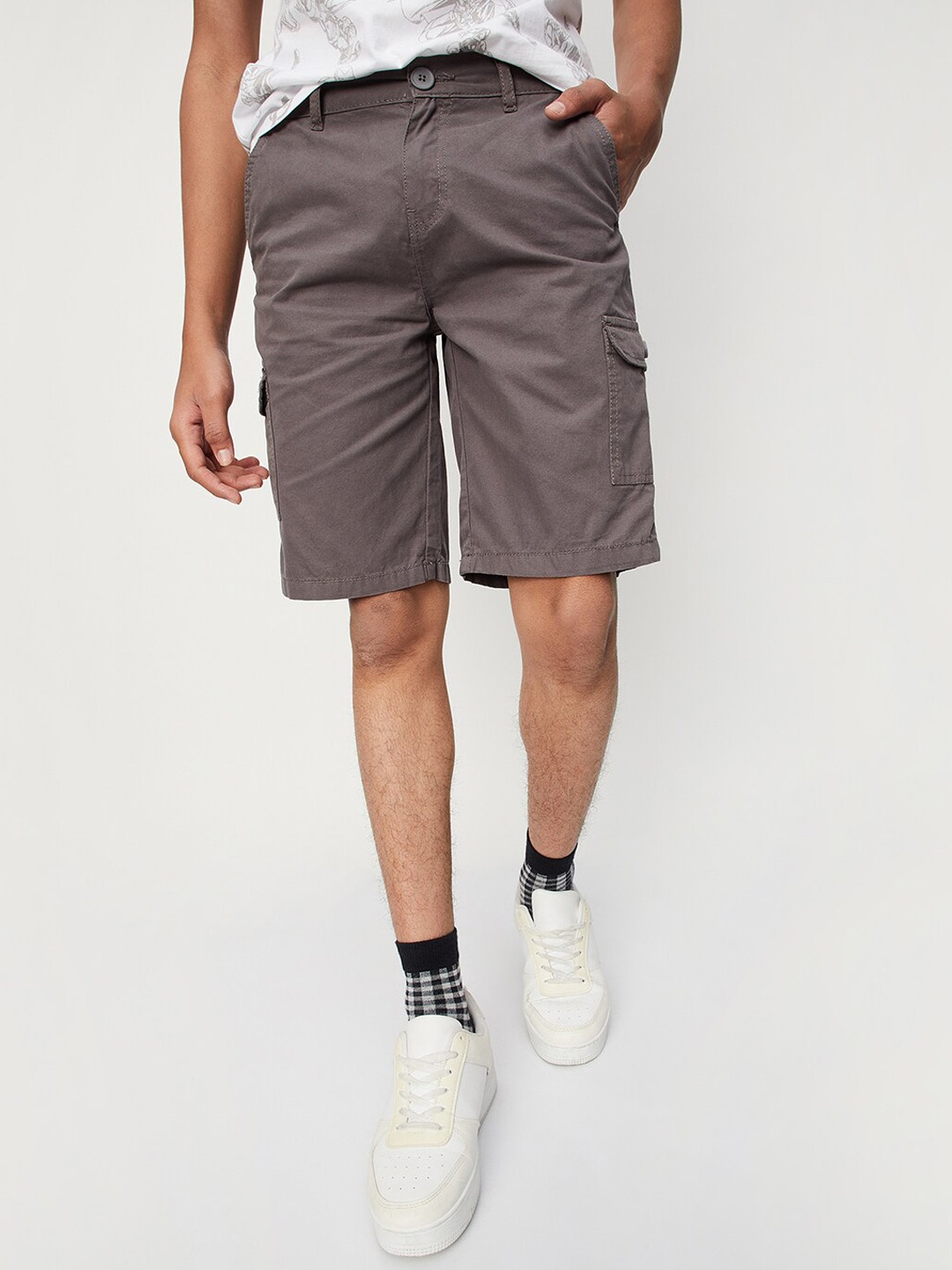 

max Boys Solid Mid Rise Cotton Cargo Shorts, Grey