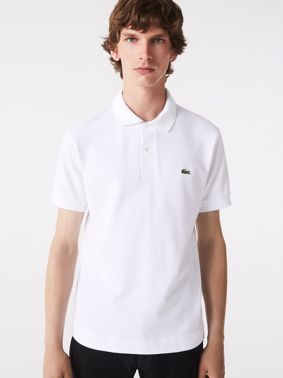 

Lacoste Men White Polo Collar Extended Sleeves T-shirt