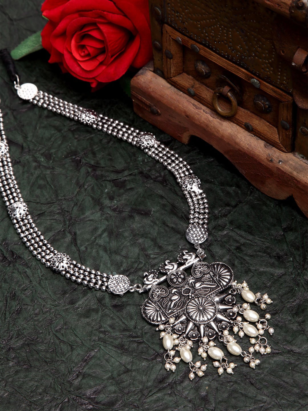 

Moedbuille Brass Silver-Plated Temple Necklace
