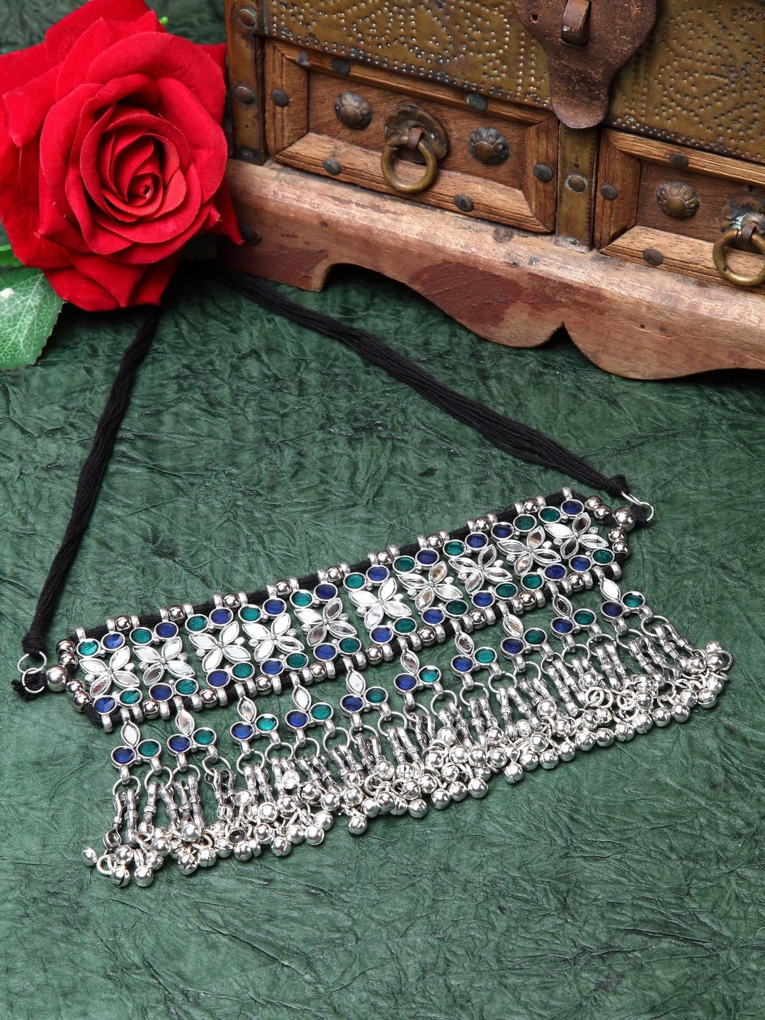 

Moedbuille Brass Silver-Plated Meenakari Necklace