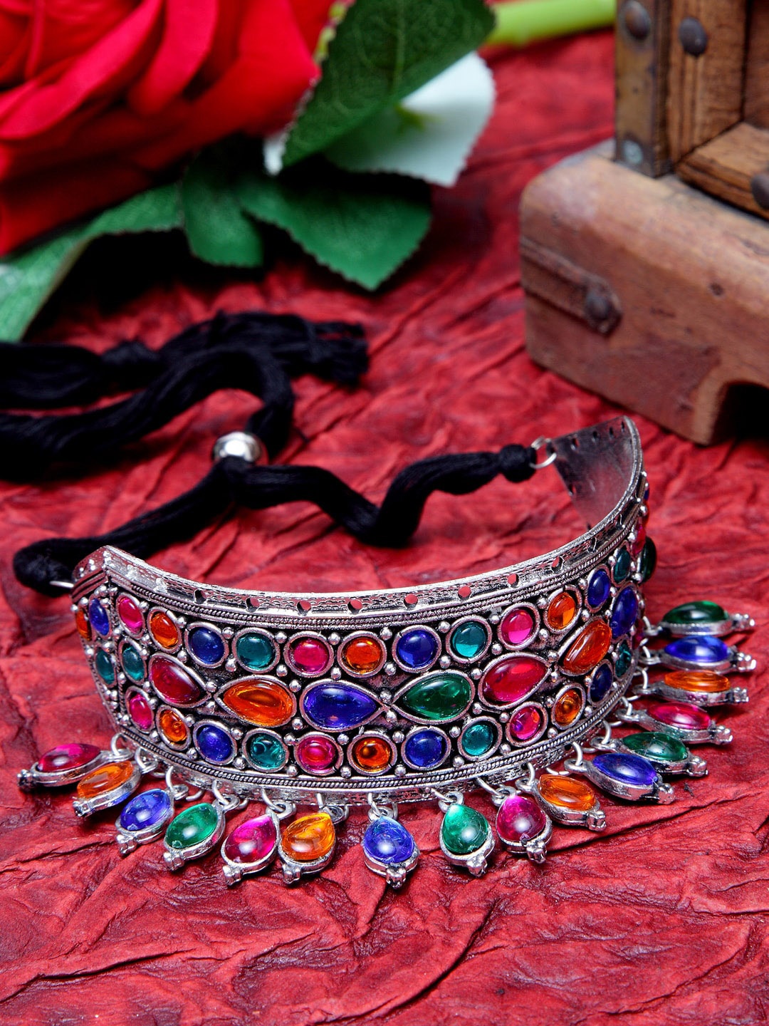 

Moedbuille Brass Silver-Plated Choker Necklace