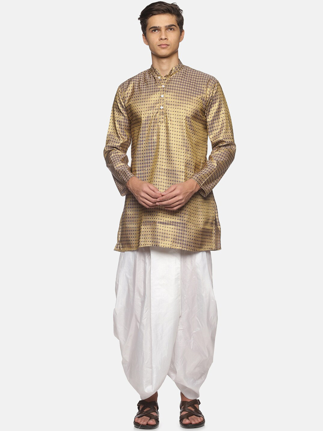 

Sethukrishna Men Gold-Toned Printed Kurta with Dhoti Pants