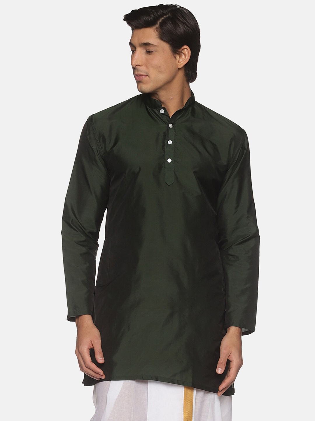 

Sethukrishna Men Mandarin Collar Art Silk Kurta, Green