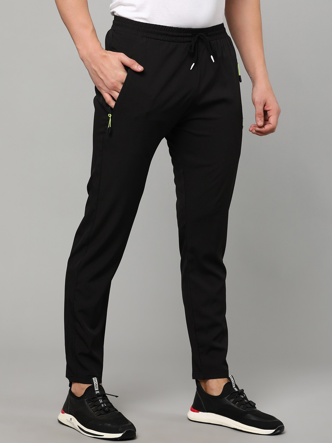 

VeBNoR Men Regular Fit Dry-Fit Running Sports Track Pants, Black