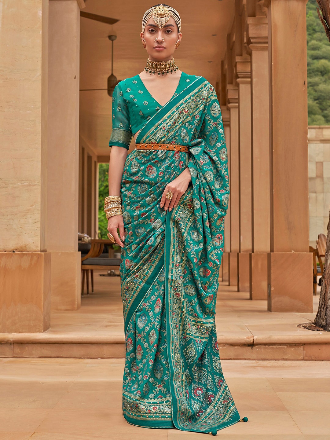 

Anouk Ethnic Motifs Woven Design Brasso Banarasi Saree, Blue