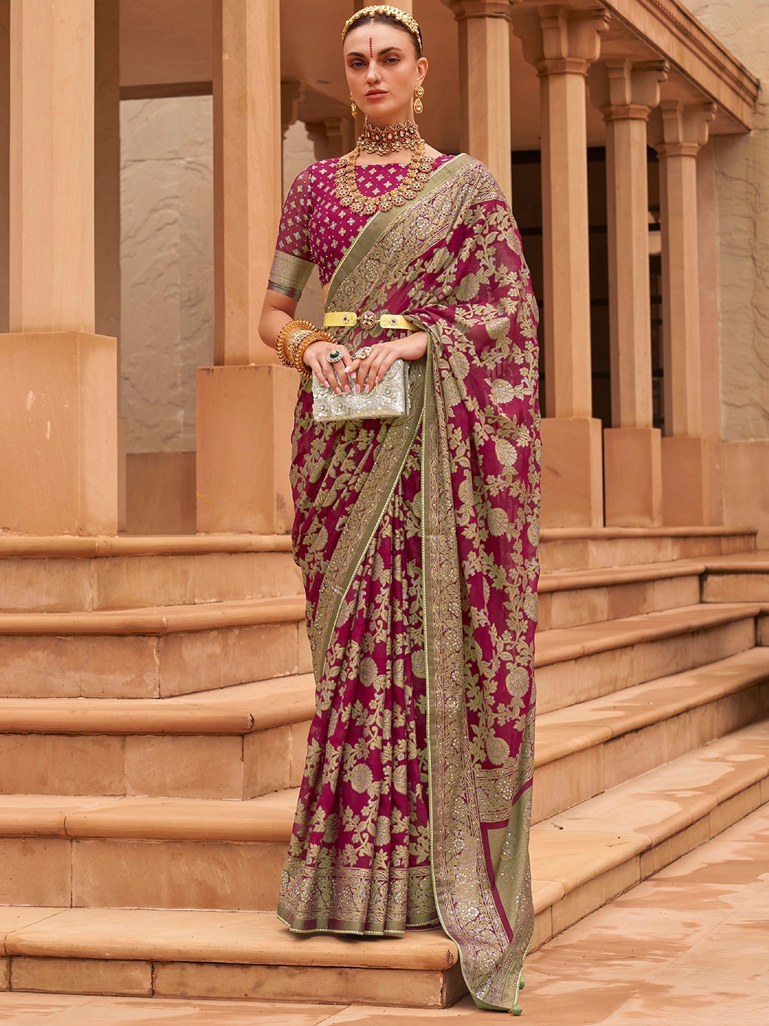 

Anouk Ethnic Motifs Brasso Banarasi Saree, Magenta