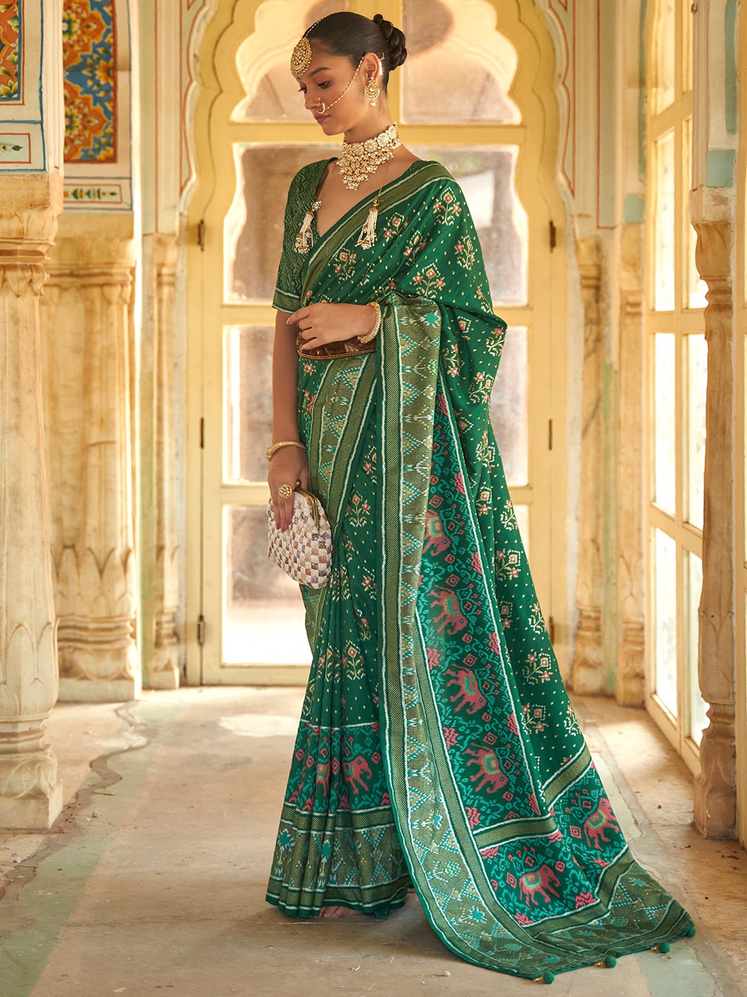 

Anouk Ethnic Motifs Printed Patola Saree, Green