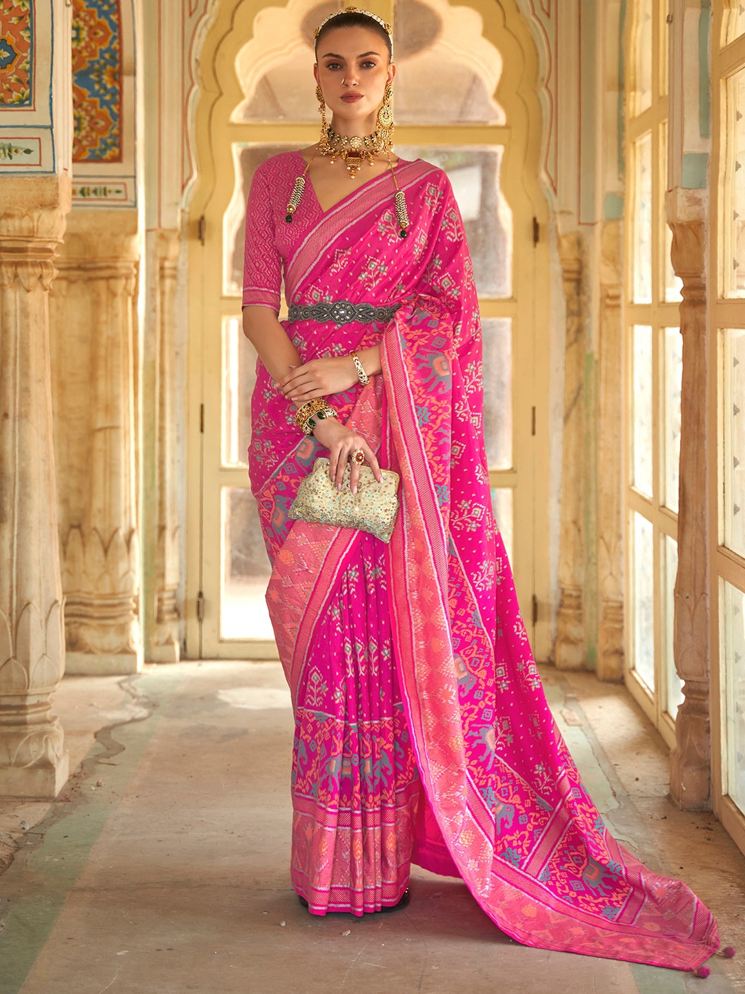 

Anouk Ethnic Motif Woven Design Zari Patola Saree, Pink