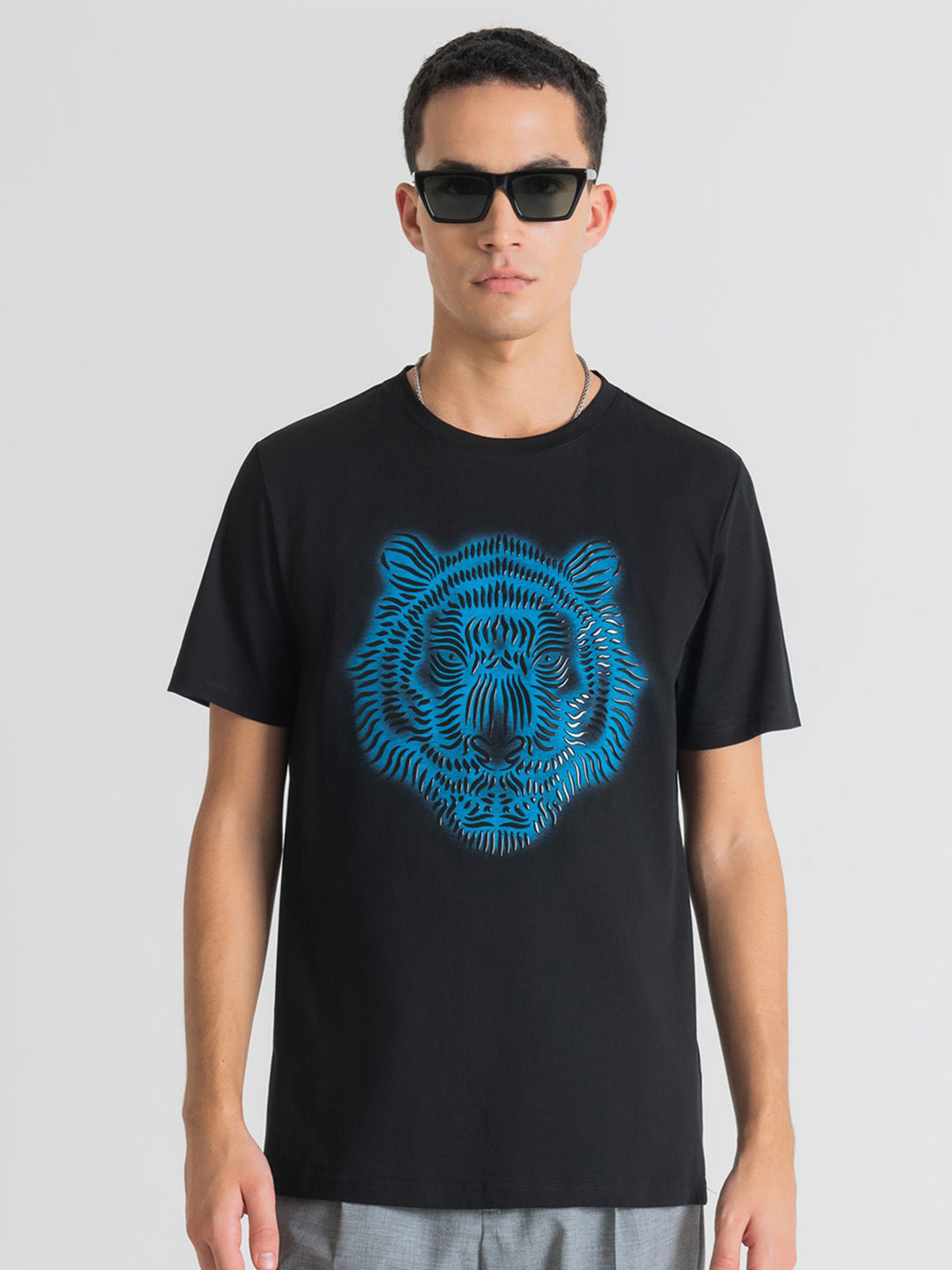

Antony Morato Men Printed Slim Fit T-shirt, Black