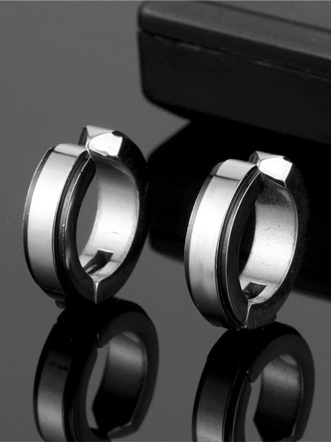 

Fashion Frill Stainless Steel Circular Hoop Earrings, Silver