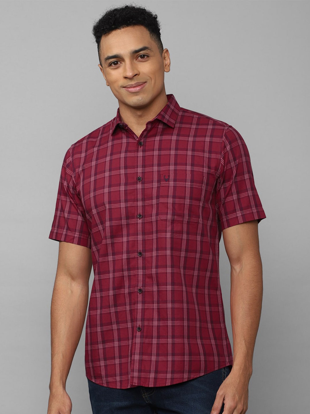 

Allen Solly Slim Fit Shepherd Checks Checked Pure Cotton Casual Shirt, Maroon