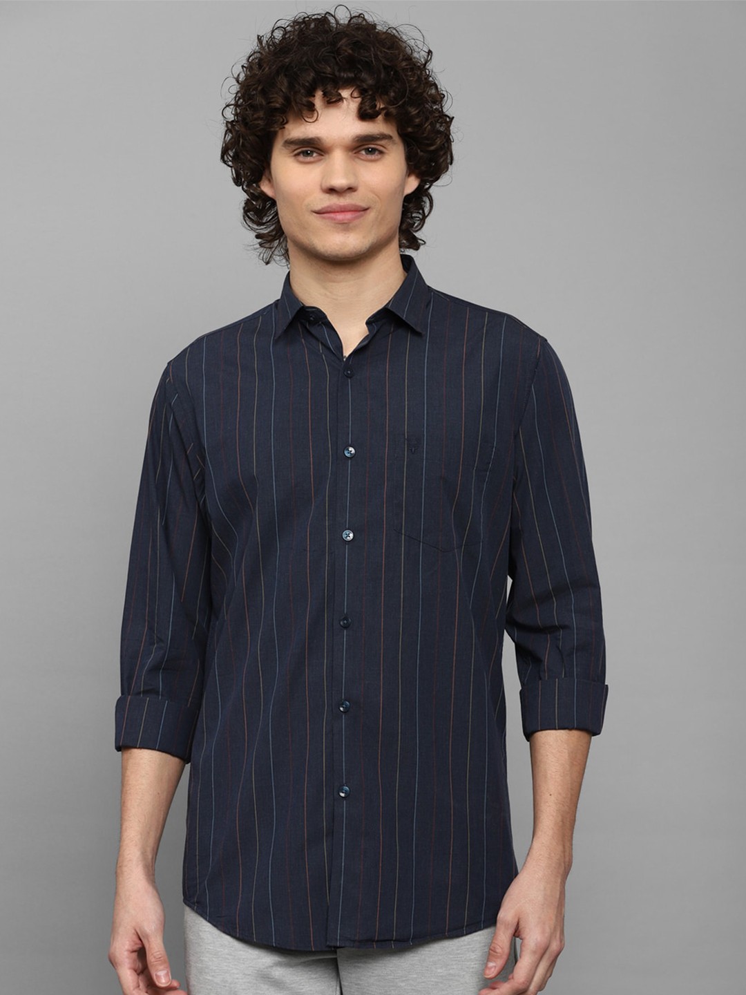 

Allen Solly Slim Fit Striped Casual Pure Cotton Shirt, Navy blue