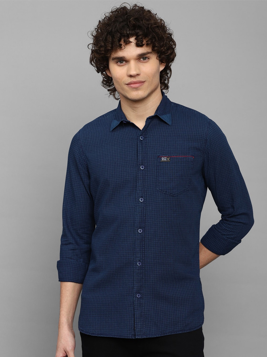 

Allen Solly Sport Pure Cotton Checked Casual Shirt, Navy blue