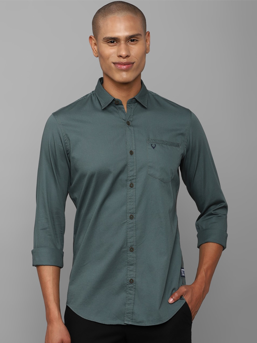 

Allen Solly Sport Pure Cotton Spread Collar Casual Shirt, Green