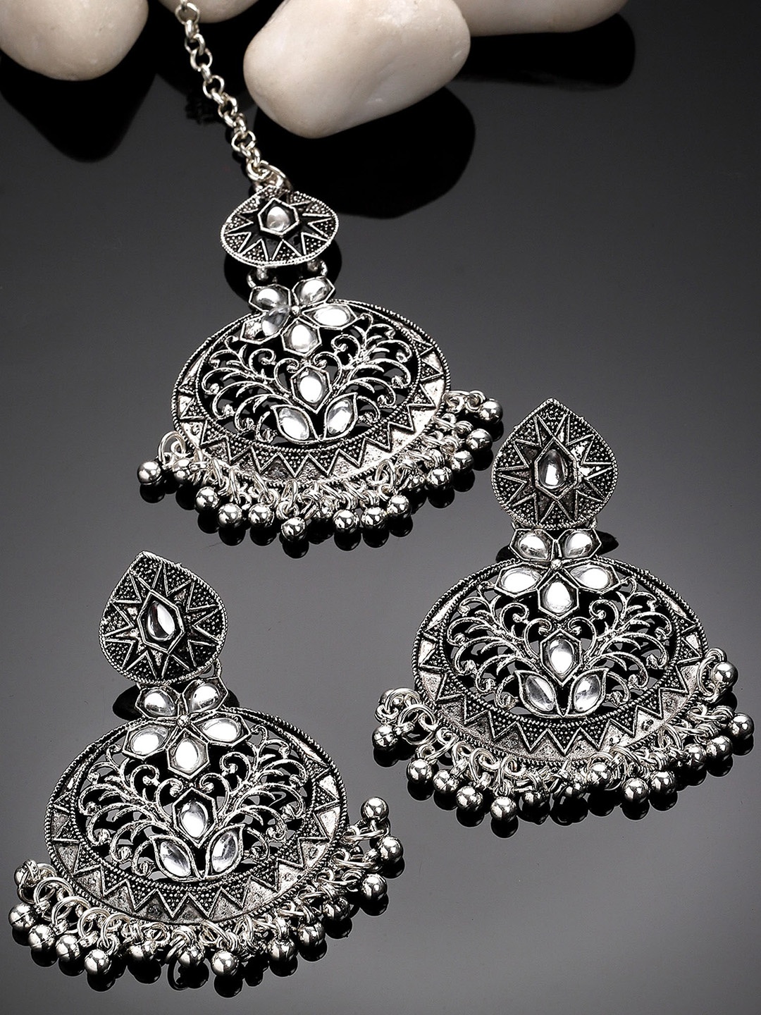 

KARATCART Oxidised Silver-Plated Kundan Studded & Beaded Earring and Maangtikka Set