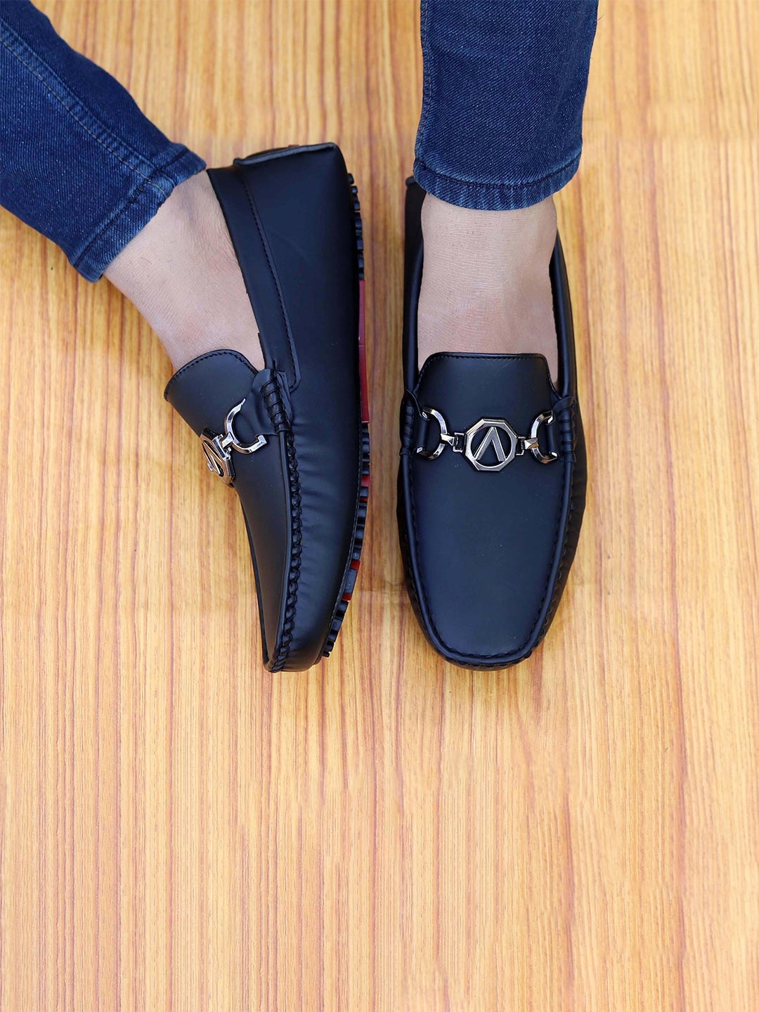 

aadi Men Square Toe Lightweight Horsebit Loafers, Black
