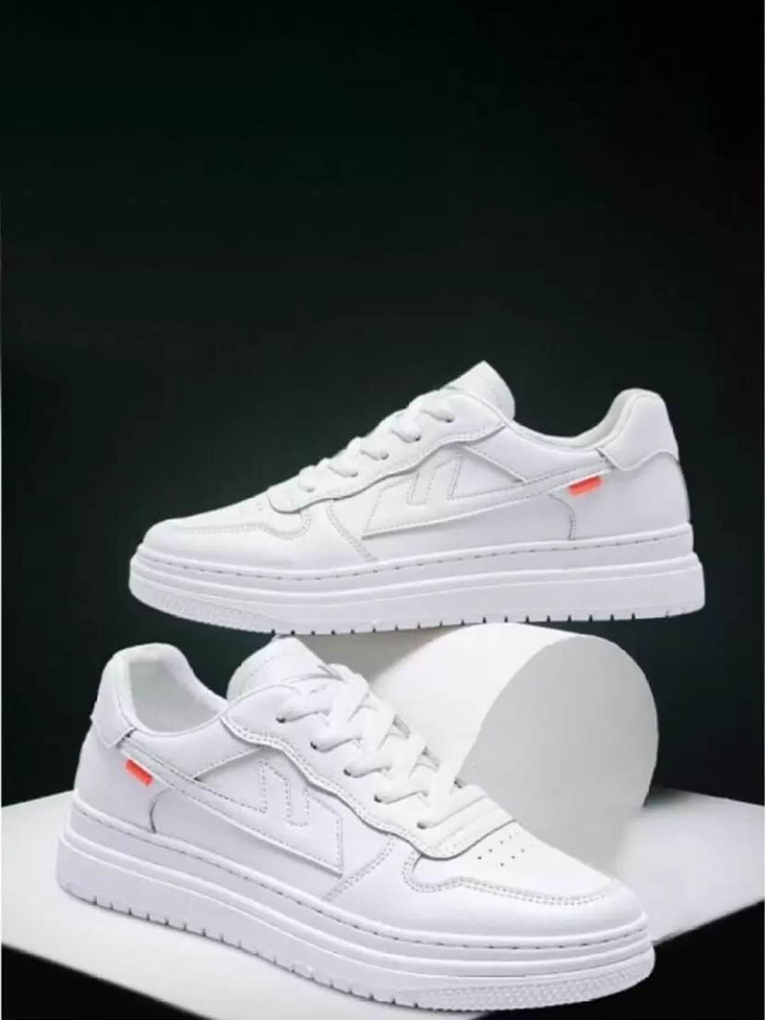 

aadi Men Perforated Lightweight Sneakers, White