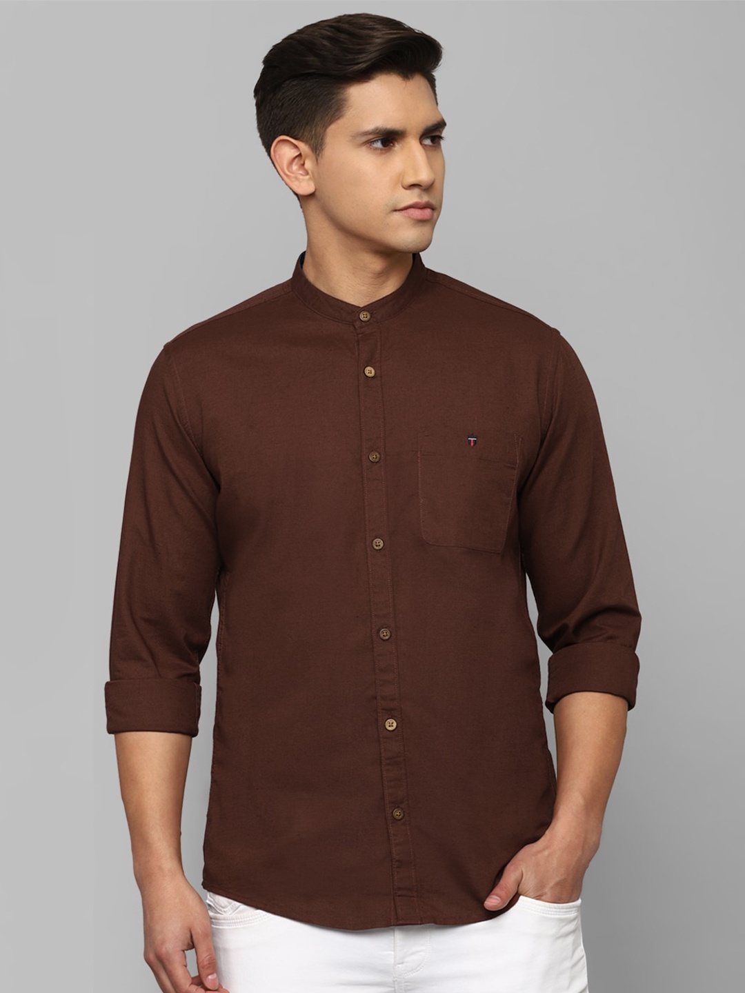 

Louis Philippe Jeans Cotton Linen Mandarin Collar Slim Fit Casual Shirt, Brown