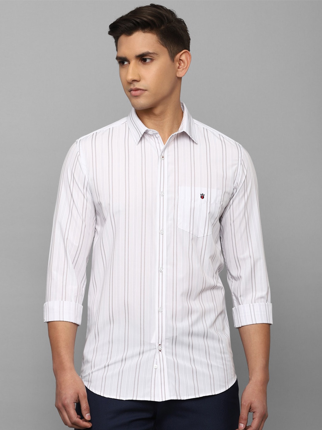 

Louis Philippe Sport Slim Fit Vertical Striped Casual Shirt, White