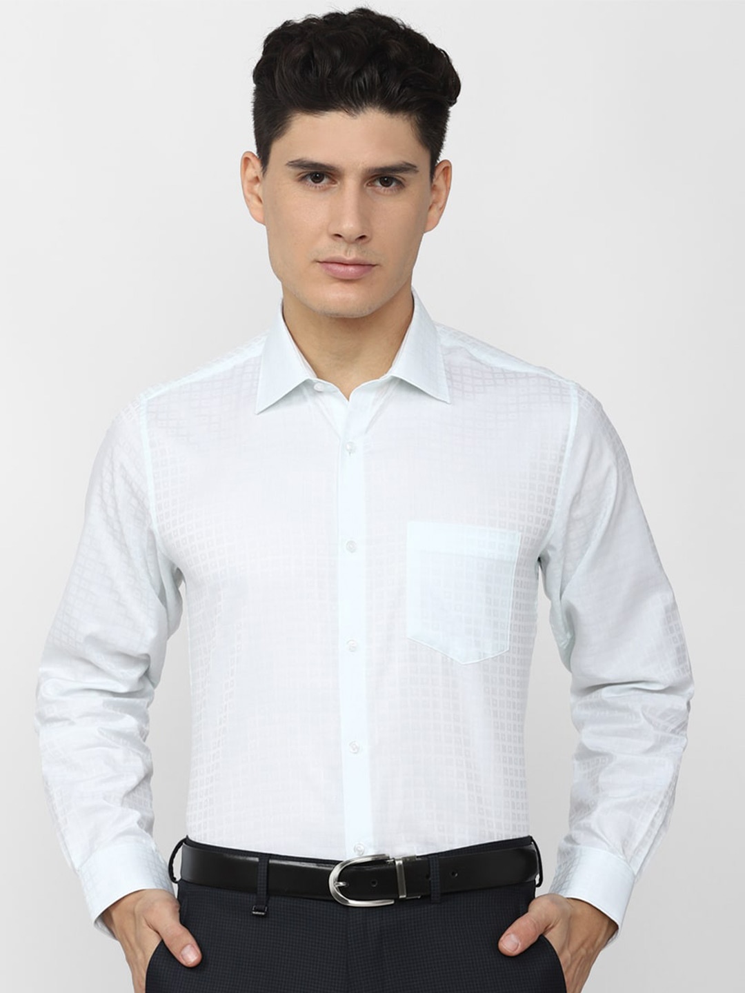 

Van Heusen Checked Pure Cotton Formal Shirt, Blue