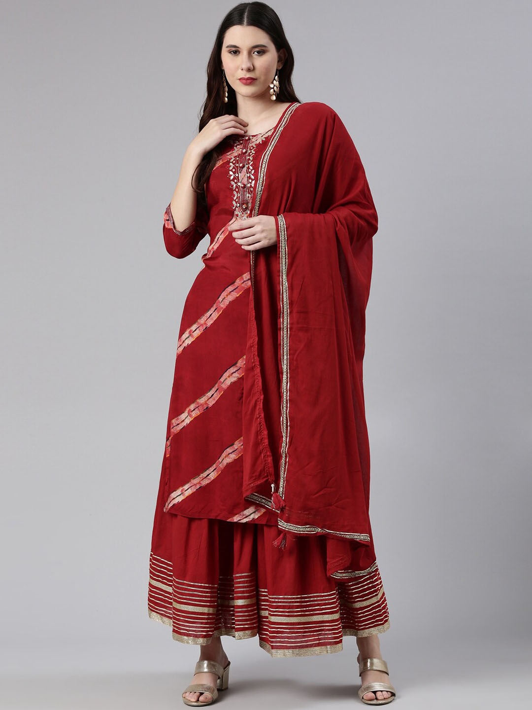 

Neerus Women Leheriya Dyed Gottapatti Kurta with Sharara & Dupatta, Maroon