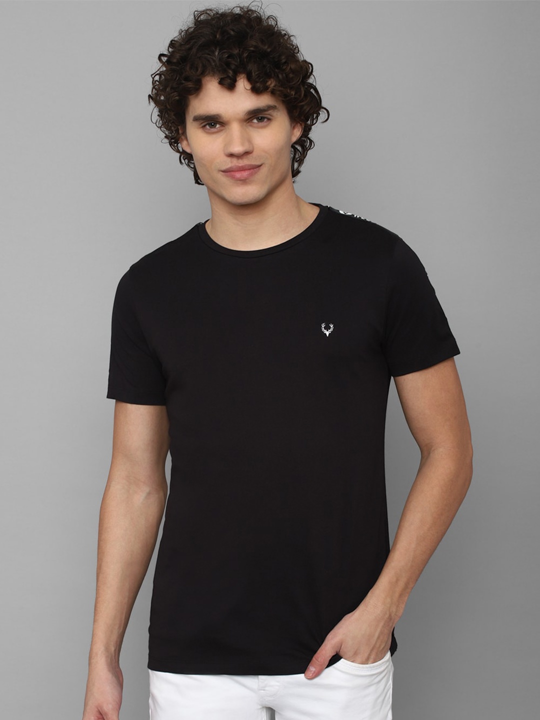

Allen Solly Brand Logo Printed Pure Cotton T-shirt, Black