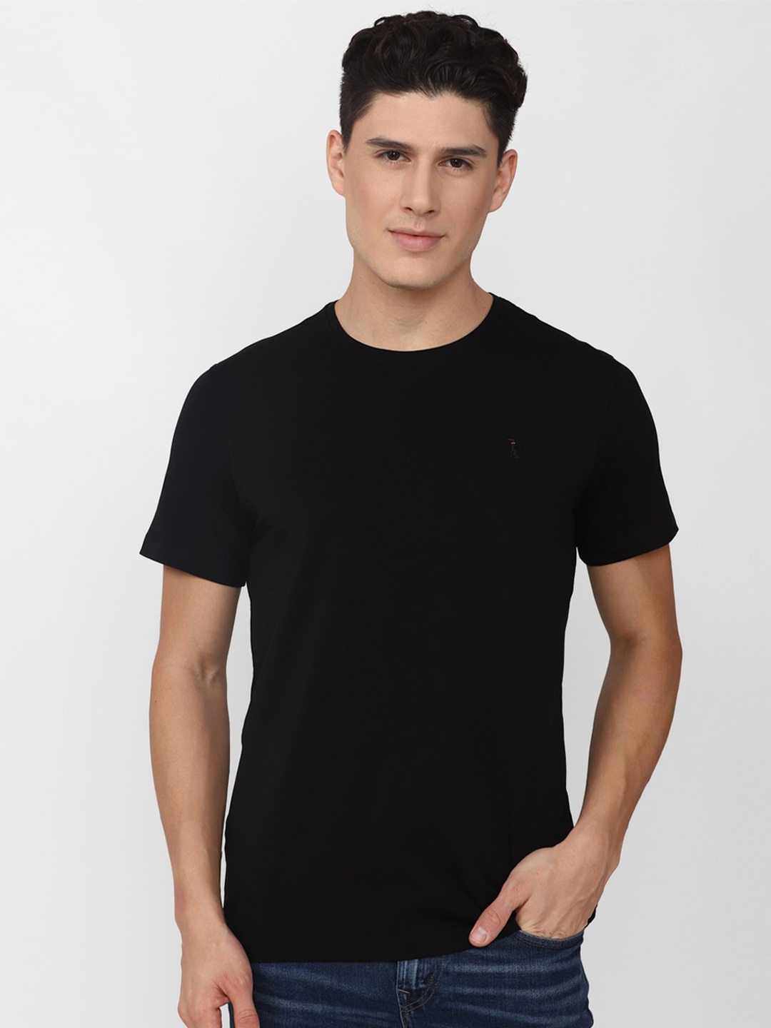 

SIMON CARTER LONDON Round Neck Slim Fit T-shirt, Black