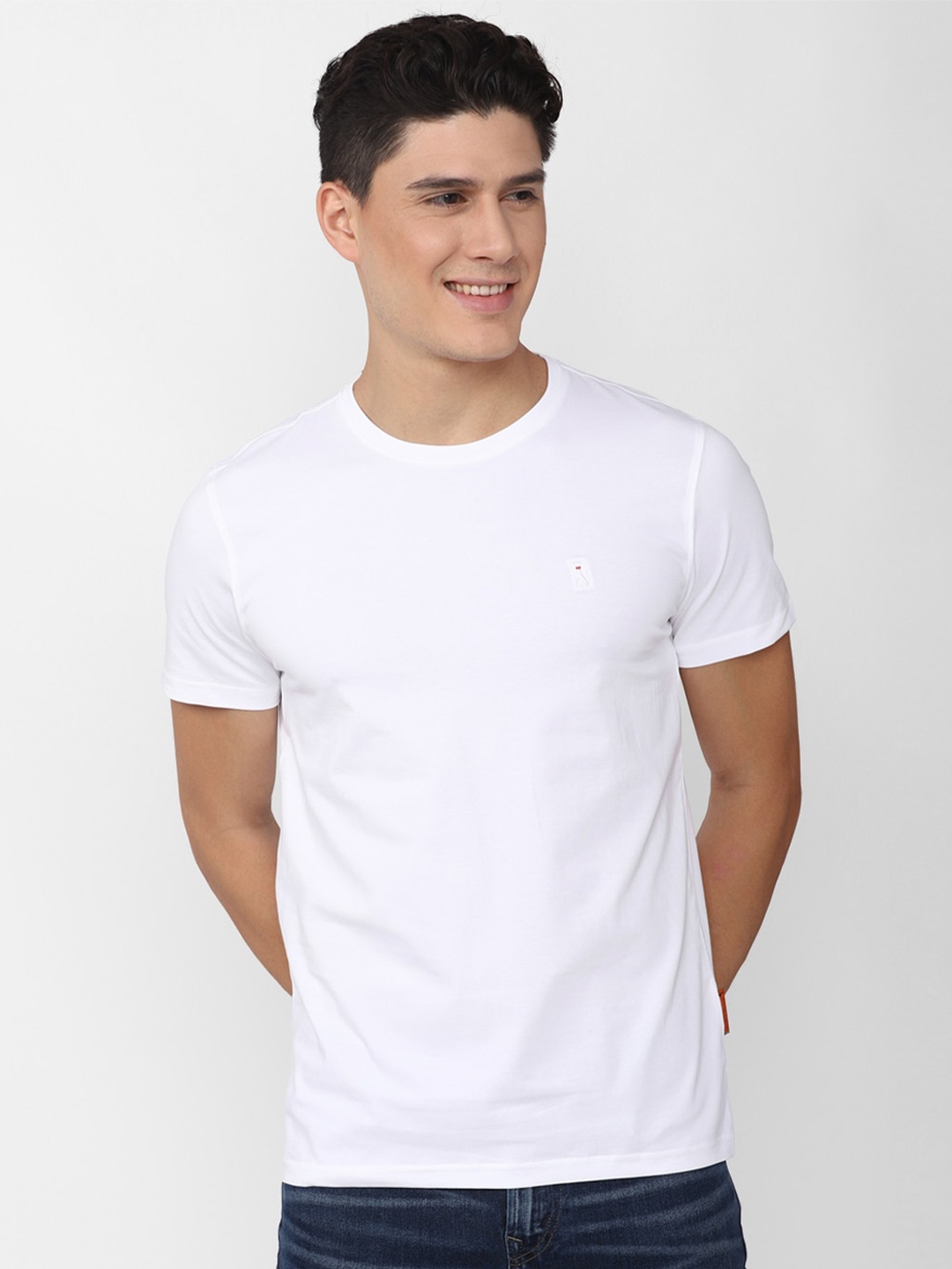 

SIMON CARTER LONDON Round Neck Slim Fit T-shirt, White