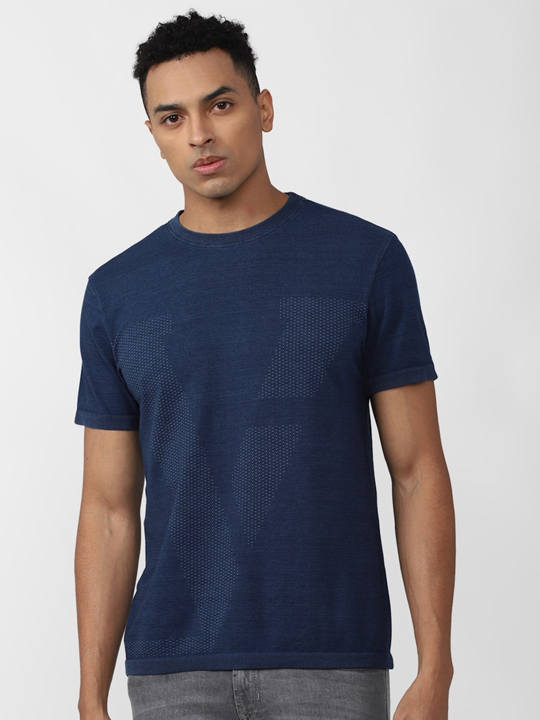 

VAN HEUSEN DENIM LABS Typography Printed Pure Cotton T-shirt, Navy blue