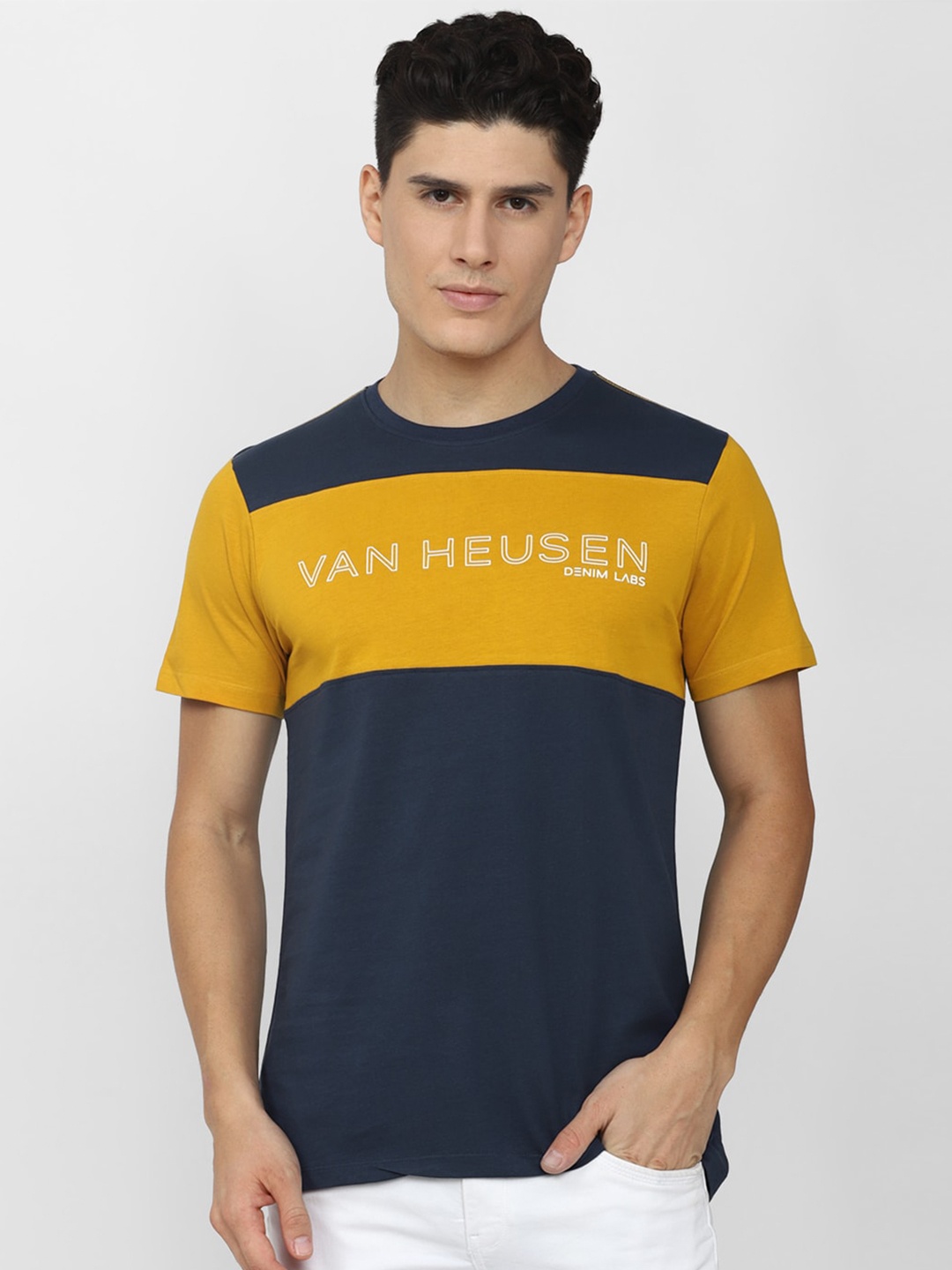 

VAN HEUSEN DENIM LABS Colourblocked Round Neck T-shirt, Navy blue