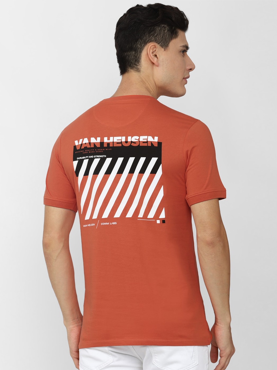 

VAN HEUSEN DENIM LABS Graphic Printed Round Neck T-shirt, Peach