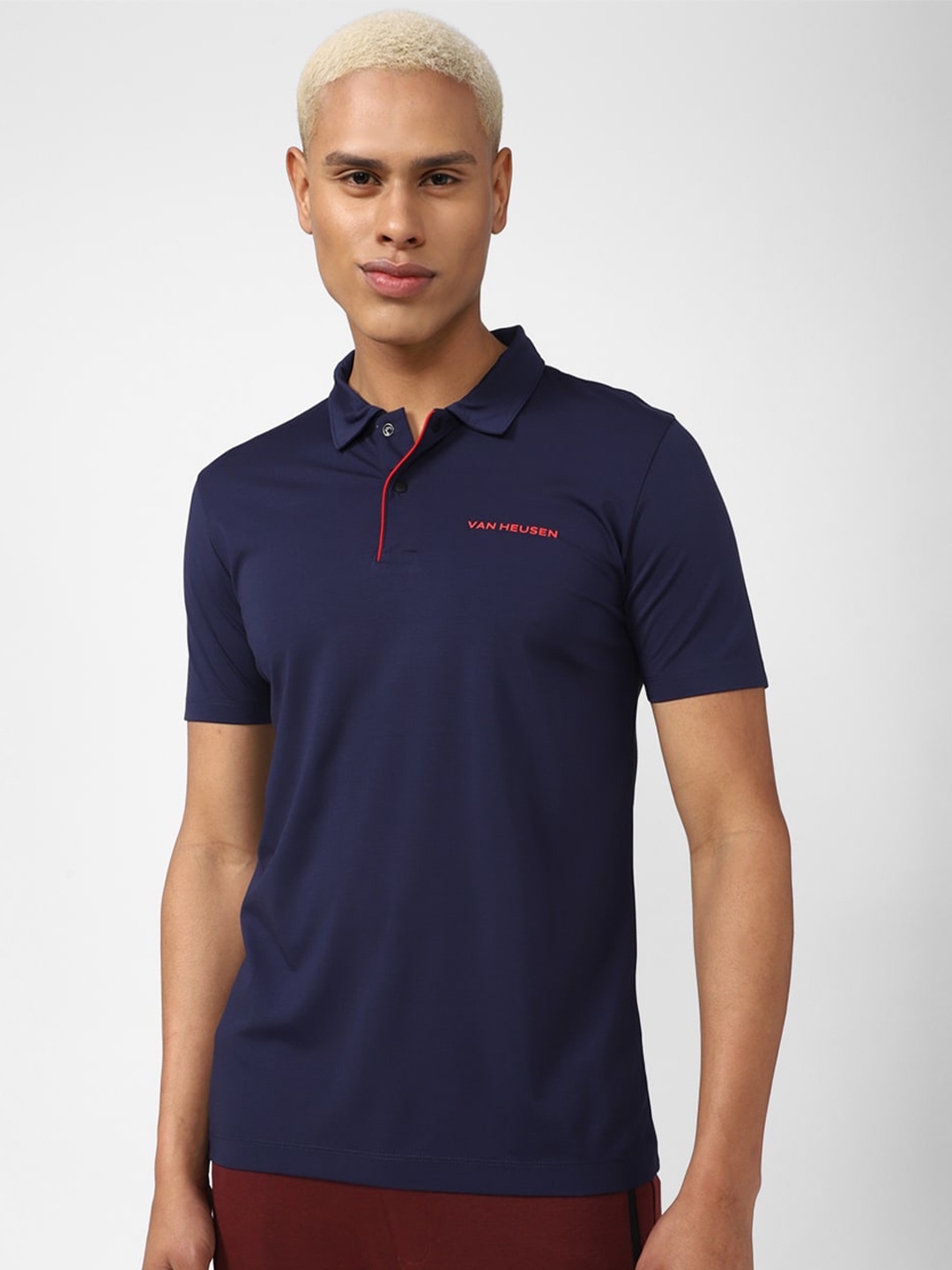 

Van Heusen Polo Collar Regular Fit Running T-shirt, Navy blue