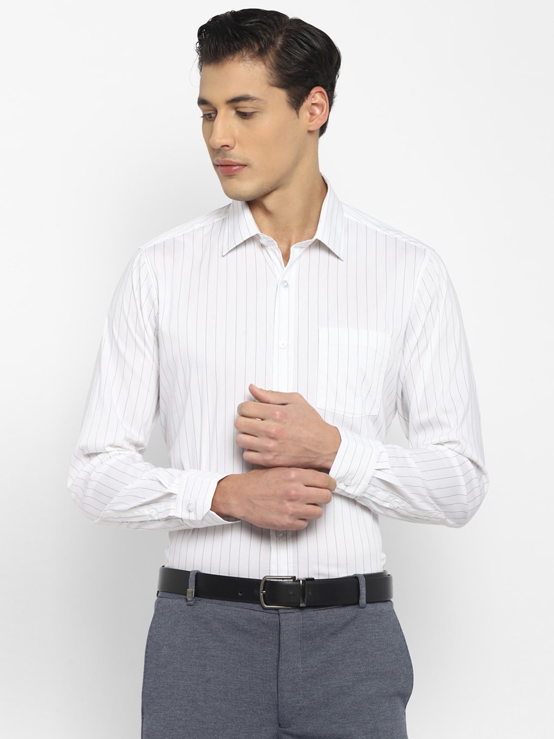 

TOP BRASS Vertical Striped Cotton Formal Shirt, Black