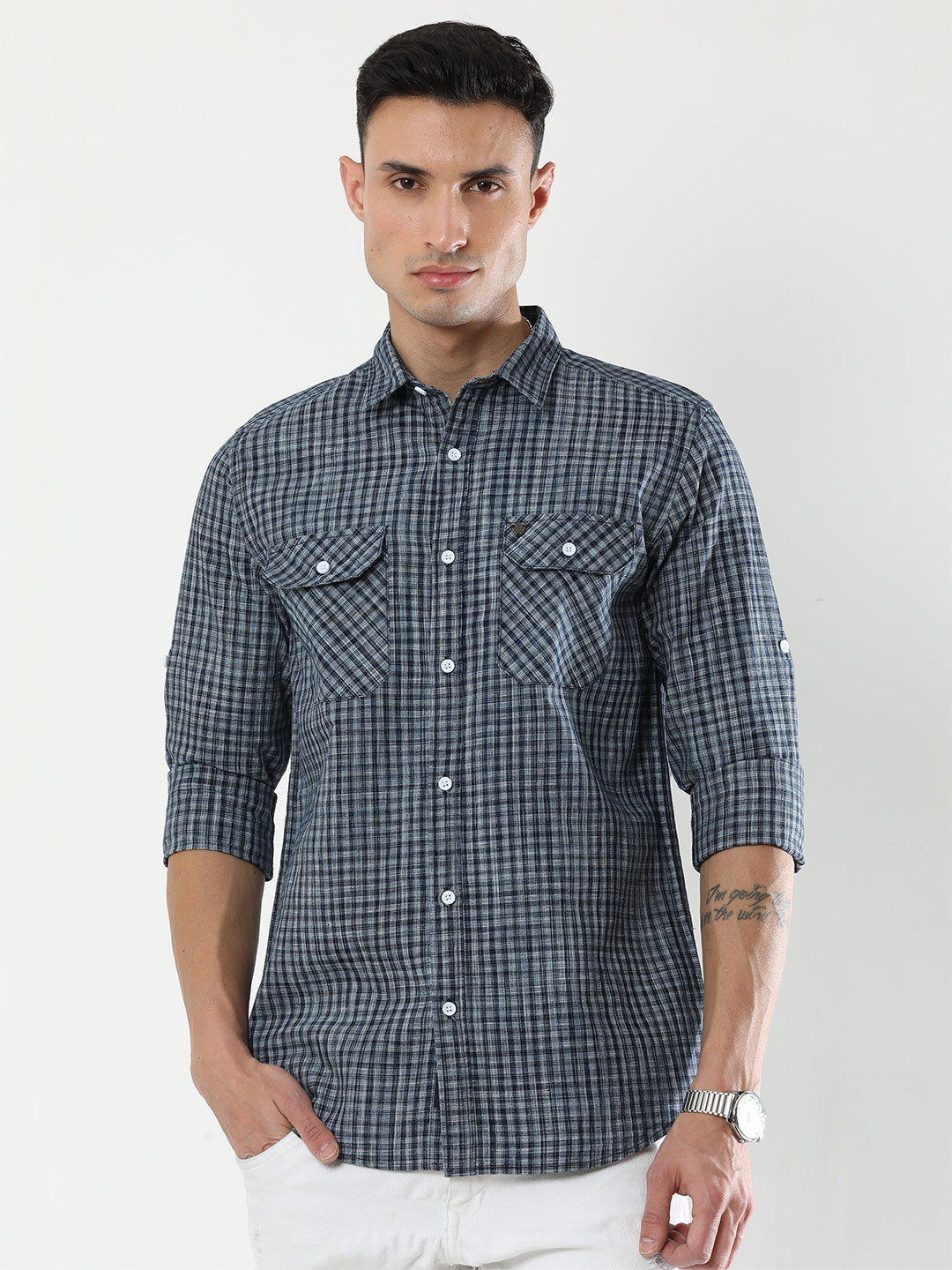 

VUDU Men Comfort Checked Flap Pockets Cotton Casual Shirt, Navy blue