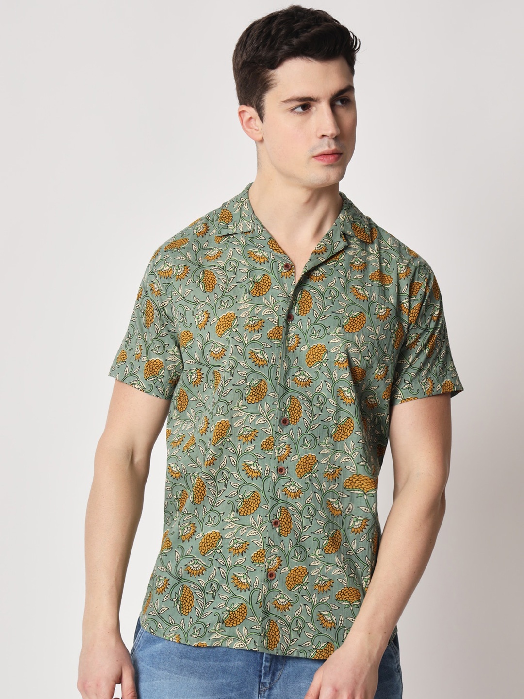 

Firangi Yarn Classic Floral Printed Casual Cotton Shirt, Green
