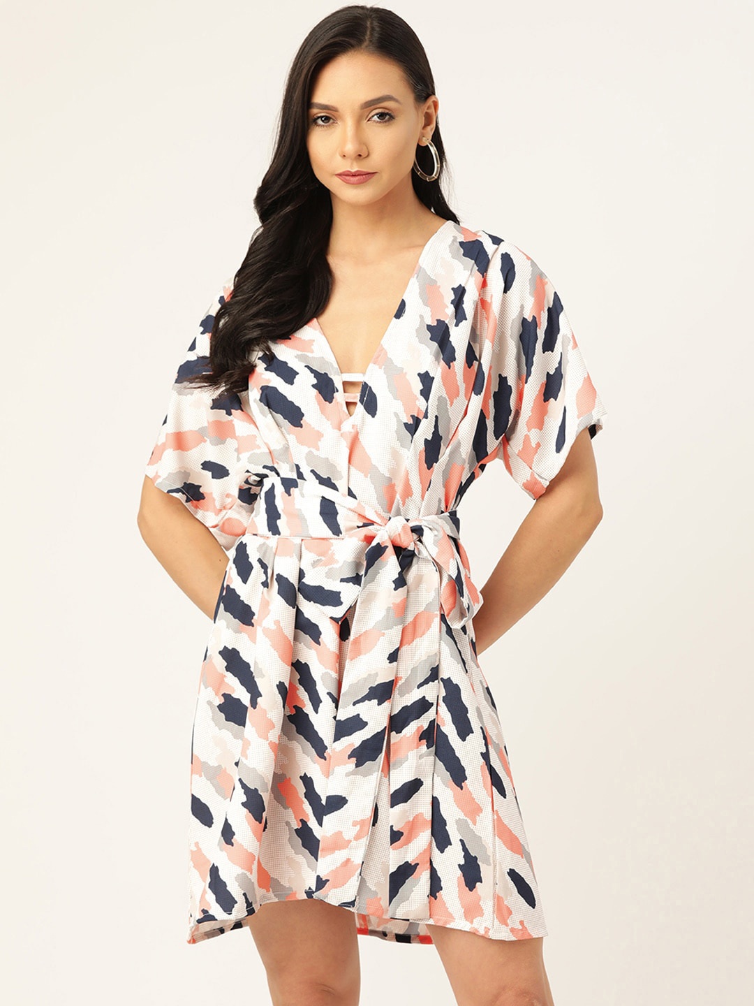 

Sangria Abstract Printed Extended Sleeved Mini Kaftan Dress, White