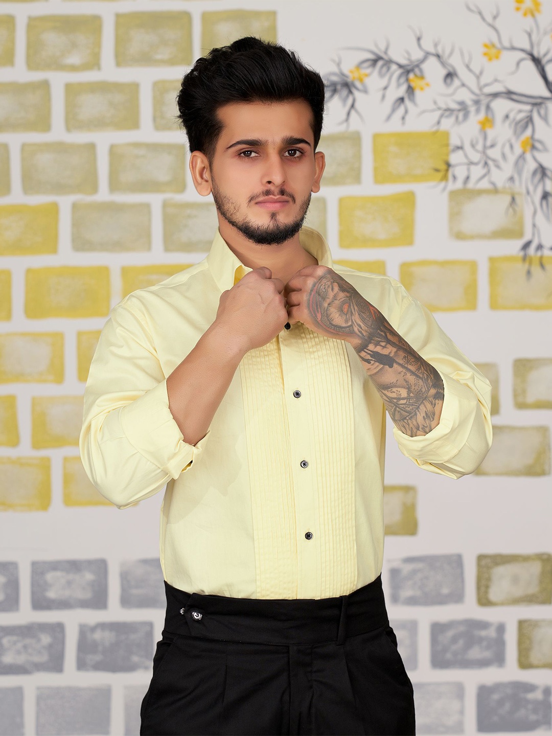 

FRENCH CROWN Standard Pleated Cotton Casual Shirt, Yellow