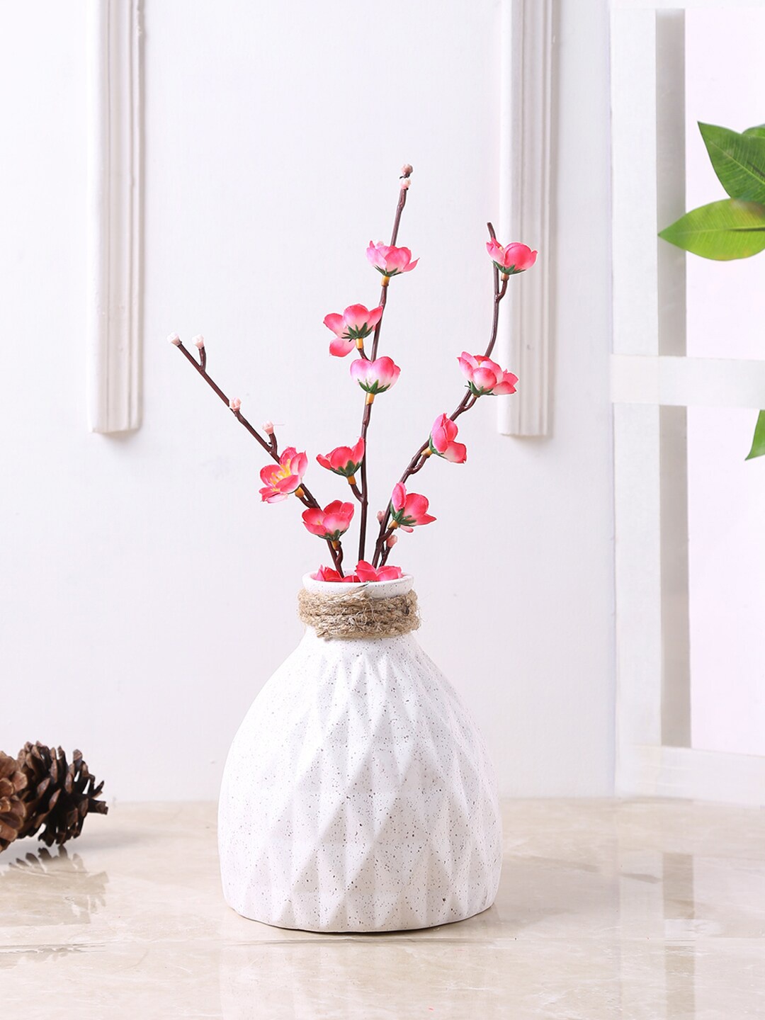 

TAYHAA White Textured Ceramic Vase with Jute Neck